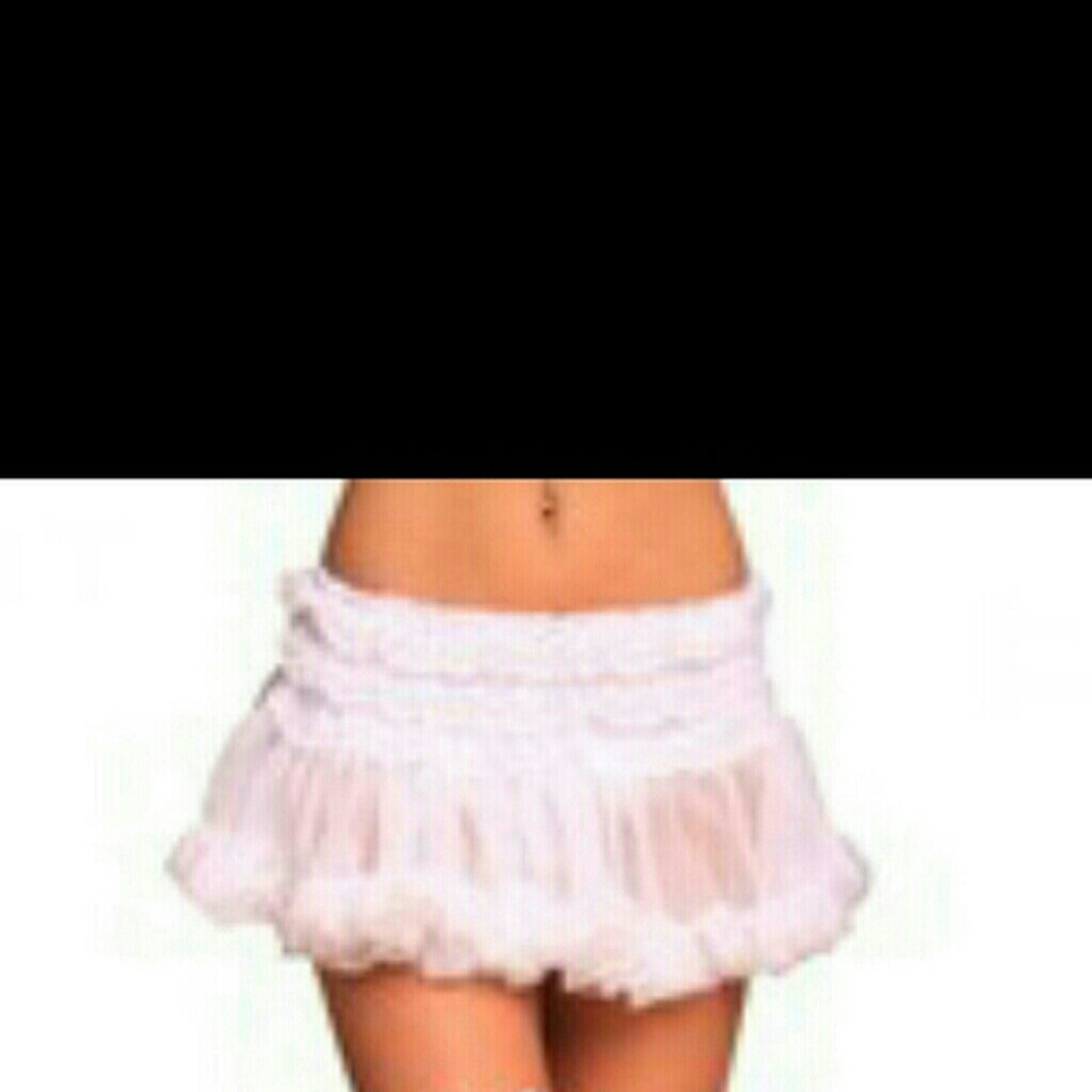 COPY - White Ruffled Petticoat